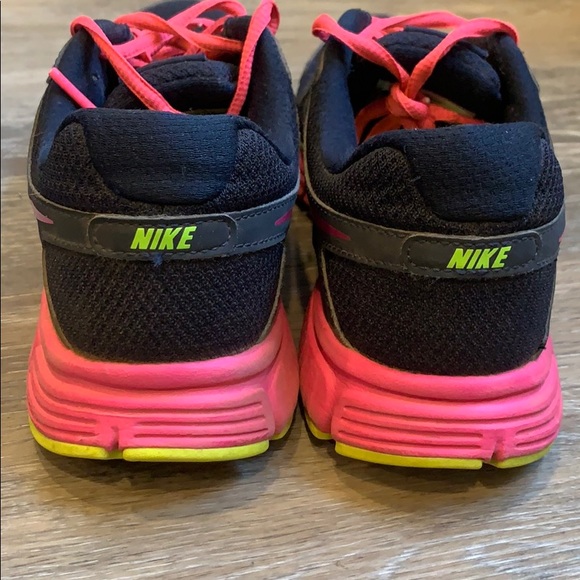 Nike Revolution 2 sneakers - Picture 2 of 6